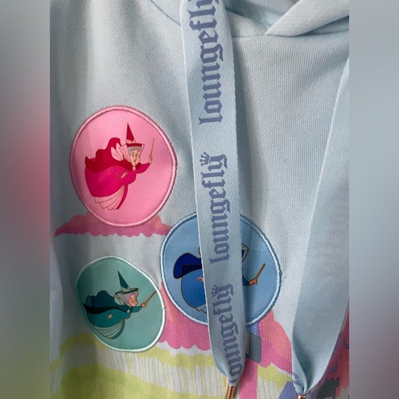 NWT Loungefly Disney Sleeping Beauty Castle Unisex Hoodie Size L - Picture 3 of 9